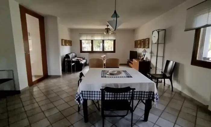 Rexer-Spoltore-Spaziosa-casa-indipendente-di-mq-con-giardino-garage-doppio-Altro