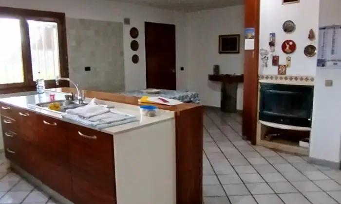 Rexer-Spoltore-Spaziosa-casa-indipendente-di-mq-con-giardino-garage-doppio-Altro