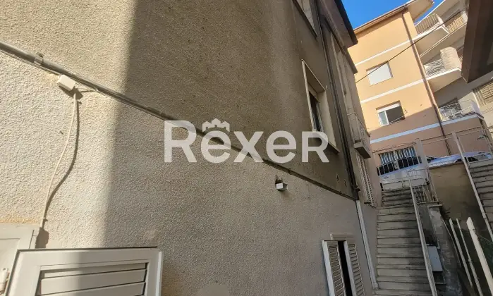 Rexer-Montegranaro-Villetta-a-schiera-parzialmente-ristrutturata-in-vendita-in-Via-Risorgimento-Montegranaro-Altro