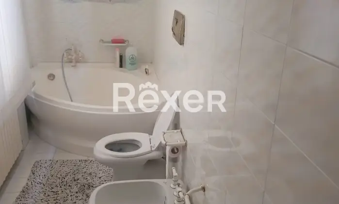 Rexer-Montegranaro-Villetta-a-schiera-parzialmente-ristrutturata-in-vendita-in-Via-Risorgimento-Montegranaro-Altro