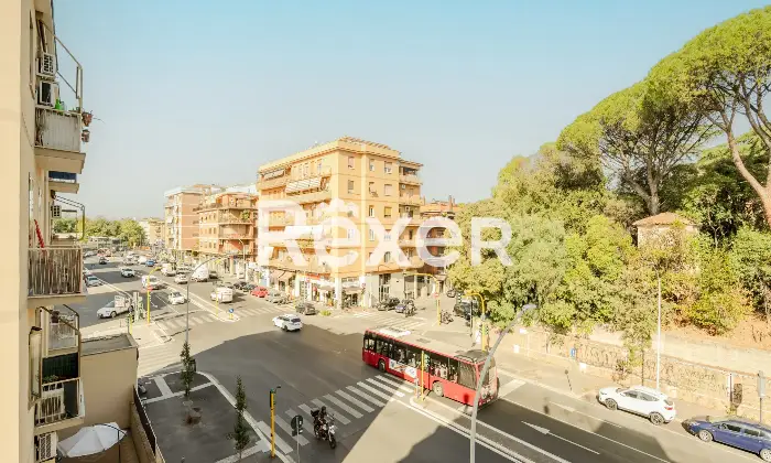 Rexer-Roma-Bilocale-con-BalconePortuense-Largo-La-Loggia-Altro