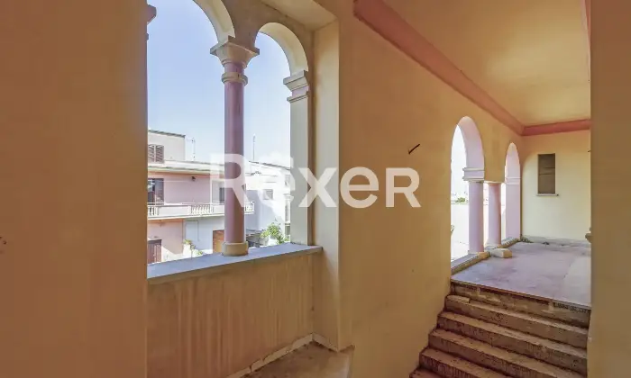 Rexer-Gagliano-del-Capo-A-pochi-minuti-dal-mare-villa-indipendente-allo-stato-di-grezzo-avanzato-da-completare-con-giardino-e-ampi-garage-Altro