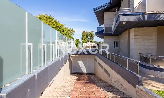 Rexer-Trani-Villa-con-piscina-in-classe-A-vista-mare-Altro