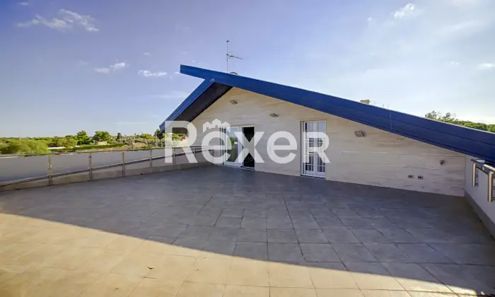 Rexer-Trani-Villa-con-piscina-in-classe-A-vista-mare-Altro