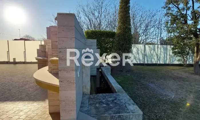Rexer-Trani-Villa-con-piscina-in-classe-A-vista-mare-Altro