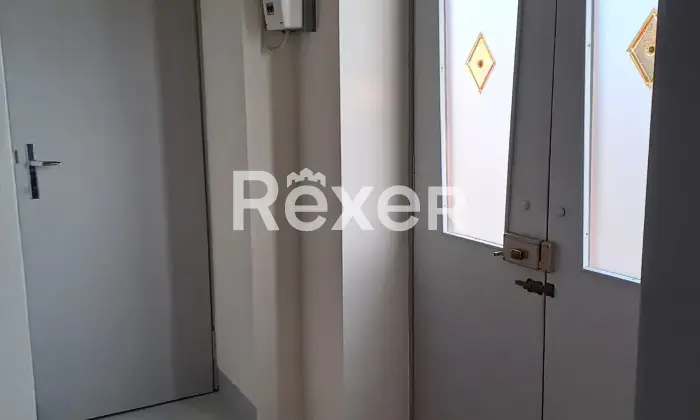 Rexer-Valdagno-Casale-rustico-con-due-abitazioni-indipendenti-e-terreno-di-ettari-Altro