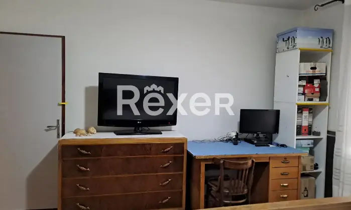 Rexer-Valdagno-Casale-rustico-con-due-abitazioni-indipendenti-e-terreno-di-ettari-Altro