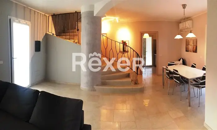 Rexer-Case-Peschieralu-Fraili-Villa-indipendente-con-piscina-in-vendita-Via-Stromboli-Lu-Fraili-San-Teodoro-Altro