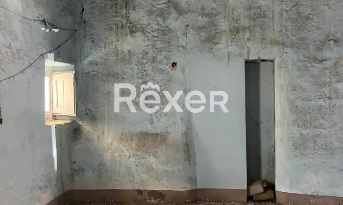 Rexer-Tricarico-Casa-indipendente-con-garage-Largo-Plebiscito-Tricarico-Altro