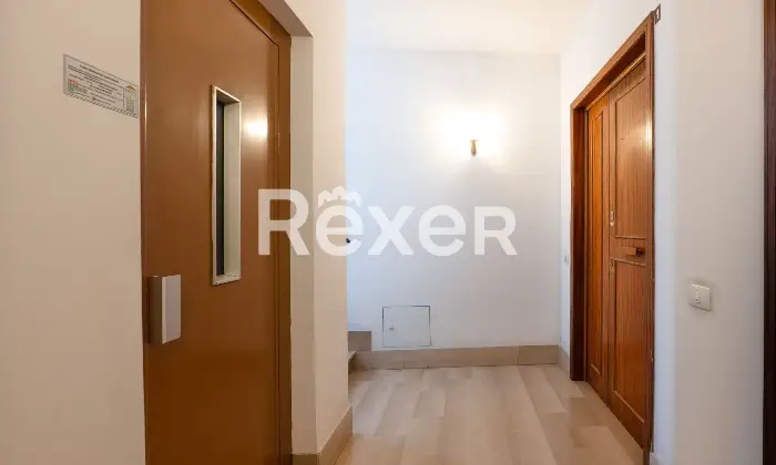 Rexer-Firenze-Argingrosso-quadrivani-con-terrazze-e-posto-auto-Altro
