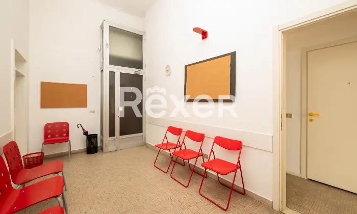 Rexer-Senago-Stabile-o-Singole-Unit-in-Vendita-a-Senago-Altro