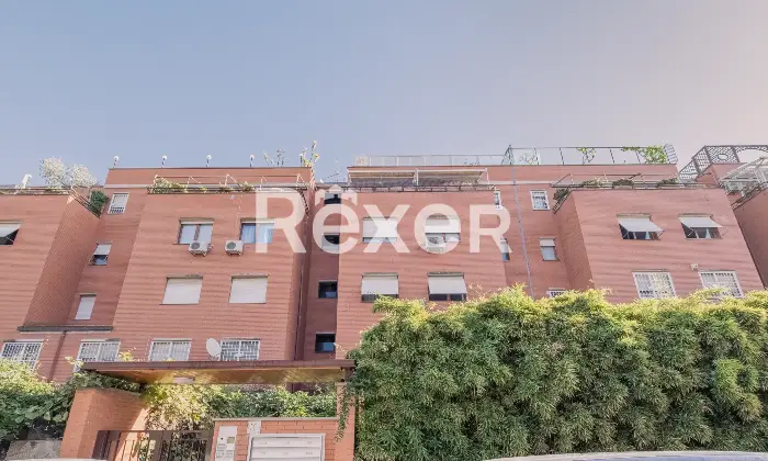 Rexer-Roma-Eur-Colle-Parnaso-quadrilocale-via-Mauriac-Altro