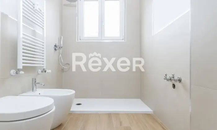 Rexer-Torino-Trilocale-ristrutturato-in-Vanchiglietta-Altro