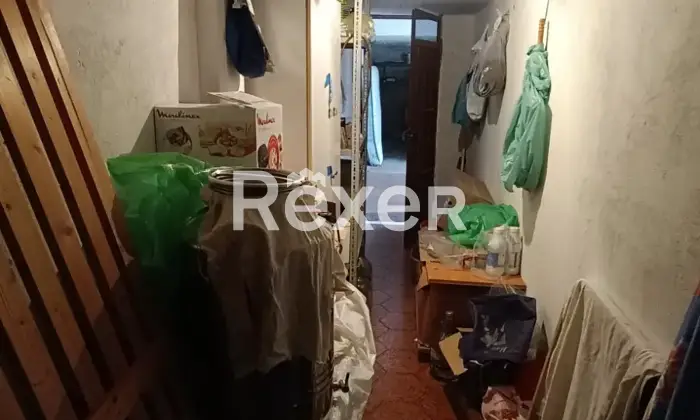 Rexer-Montepulciano-Appartamento-al-piano-terra-con-giardino-privato-box-e-cantina-a-SantAlbino-di-Montepulciano-Cantina