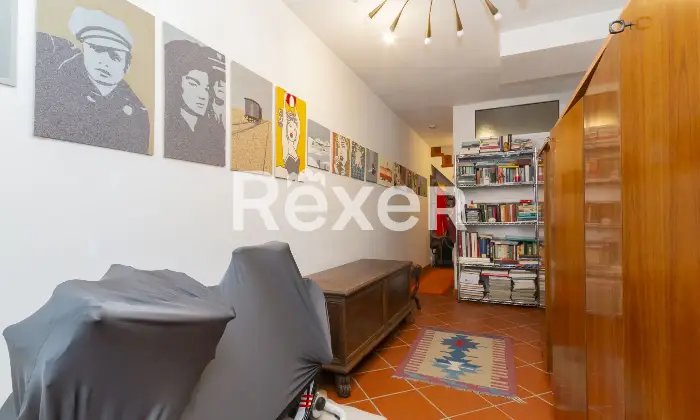 Rexer-Merate-Appartamento-al-piano-terra-con-giardino-taverna-e-box-auto-Altro