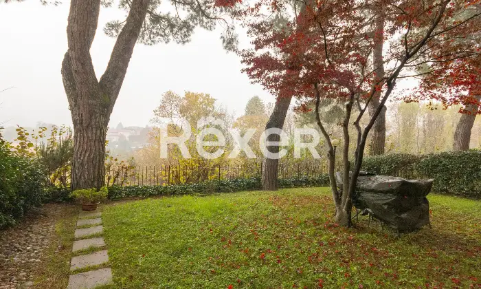Rexer-Merate-Appartamento-al-piano-terra-con-giardino-taverna-e-box-auto-Altro