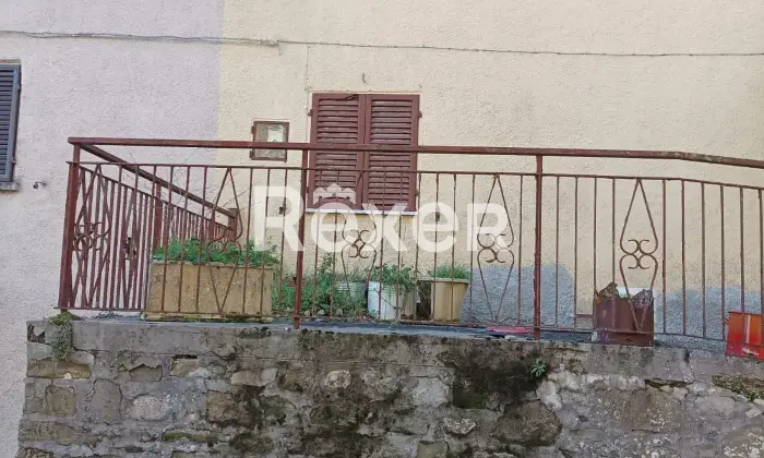 Rexer-Badia-Tedalda-Porzione-di-bifamiliare-con-vista-sul-fiume-Marecchia-e-mq-circa-di-bosco-Localit-Cantoni-Badia-Tedalda-Altro