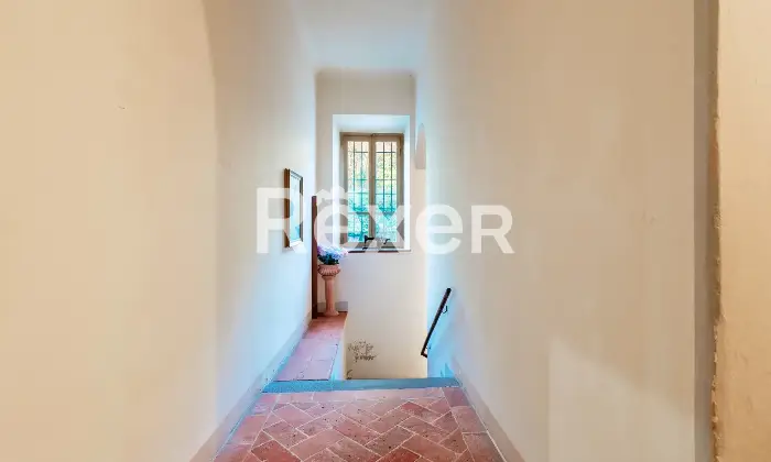 Rexer-Adro-Quadrilocale-ristrutturato-in-Palazzo-Storico-Altro