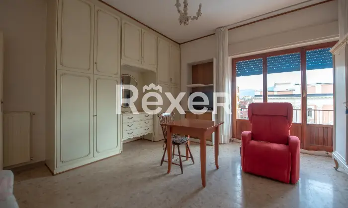 Rexer-Caserta-Appartamento-con-affaccio-sulla-Reggia-e-posto-auto-coperto-Altro