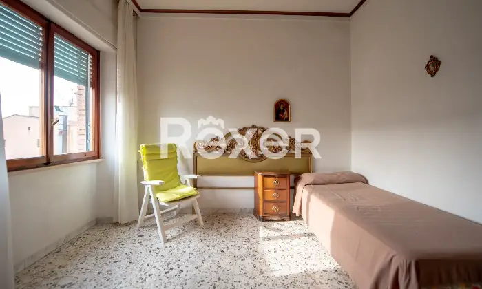 Rexer-Caserta-Appartamento-con-affaccio-sulla-Reggia-e-posto-auto-coperto-Altro