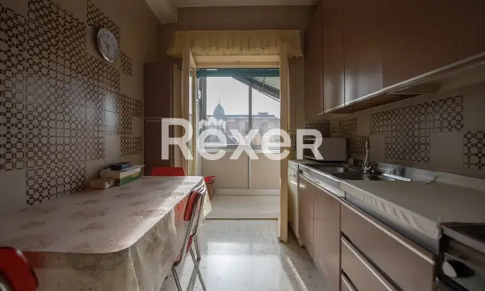 Rexer-Caserta-Appartamento-con-affaccio-sulla-Reggia-Altro