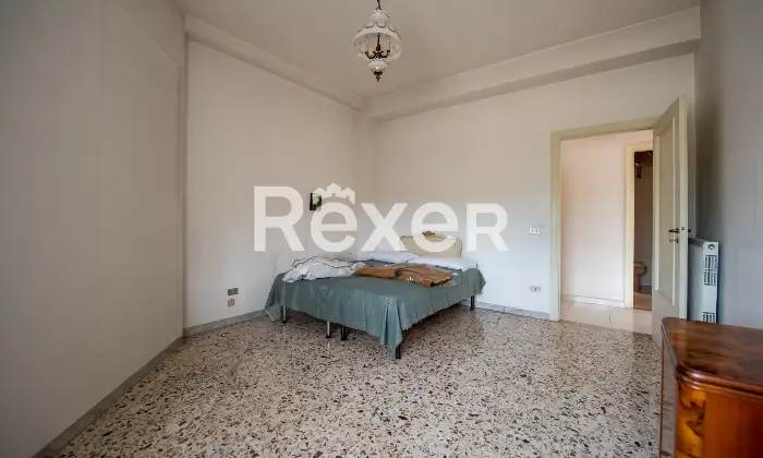 Rexer-Caserta-Appartamento-con-affaccio-sulla-Reggia-e-posto-auto-coperto-Altro
