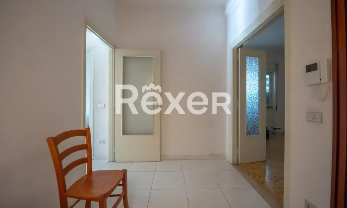 Rexer-Caserta-Appartamento-con-affaccio-sulla-Reggia-e-posto-auto-coperto-Altro