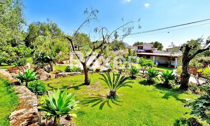 Rexer-Porto-Istana-Villa-in-vendita-a-Porto-Istana-Olbia-Via-Punzutu-Altro