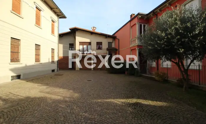 Rexer-Varallo-Pombia-Villa-con-giardino-a-Varallo-Pombia-Altro