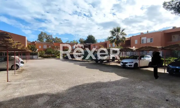 Rexer-Manfredonia-Mini-appartamento-in-villaggio-residenziale-Altro