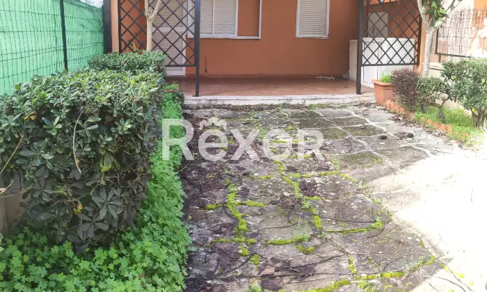 Rexer-Manfredonia-Appartamento-al-piano-terra-con-spazi-esterni-e-posto-auto-nel-villaggio-Sciali-degli-Zingari-Altro