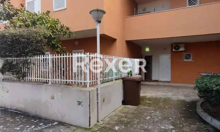 Rexer-Manfredonia-Appartamento-al-piano-terra-con-spazi-esterni-e-posto-auto-nel-villaggio-Sciali-degli-Zingari-Altro