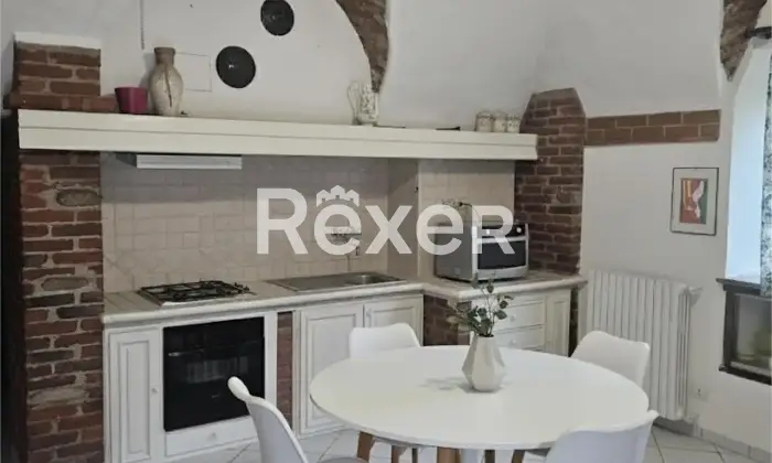 Rexer-Valdengo-Casa-di-fine-schiera-con-ampio-box-e-terreno-Cucina