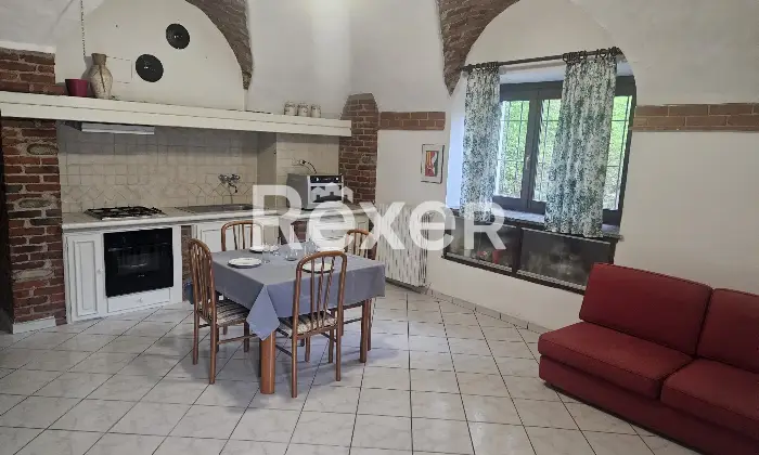 Rexer-Valdengo-Casa-di-fine-schiera-con-ampio-box-e-terreno-Salone