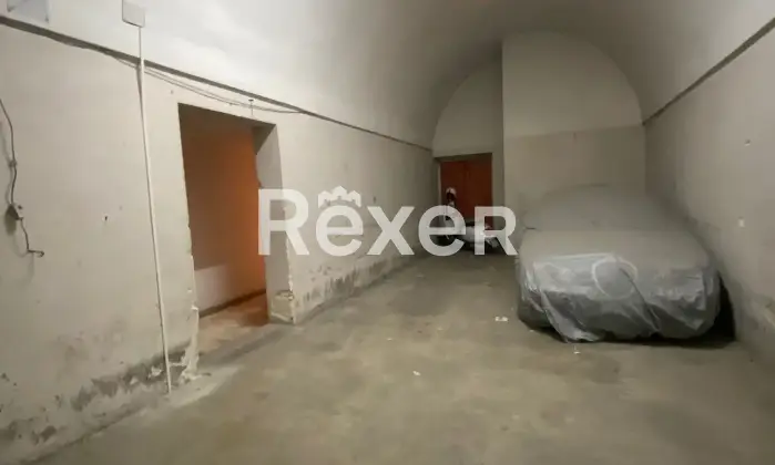Rexer-Gravina-in-Puglia-Ampio-appartamento-di-mq-con-taverna-e-balcone-Viale-Regina-Margherita-Altro