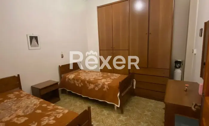 Rexer-Gravina-in-Puglia-Ampio-appartamento-di-mq-con-taverna-e-balcone-Viale-Regina-Margherita-Altro