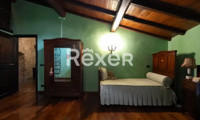 Rexer-Priverno-Immobile-ubicato-nel-centro-storico-di-Priverno-con-ingresso-indipendente-Altro