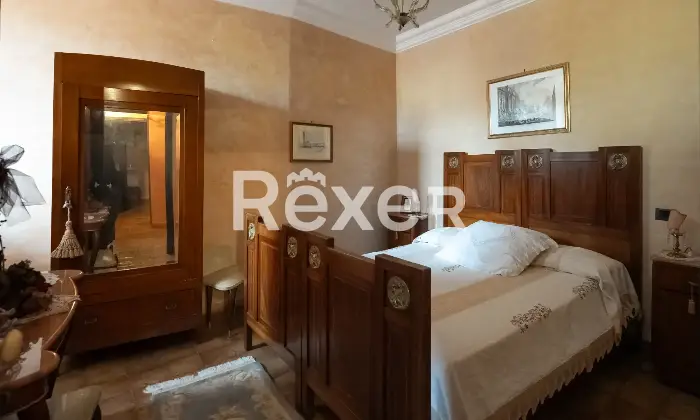 Rexer-Priverno-Immobile-ubicato-nel-centro-storico-di-Priverno-con-ingresso-indipendente-Altro