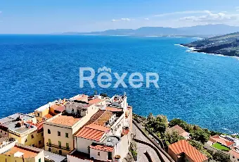 Rexer-Castelsardo-Residenza-storica-esclusiva-allinterno-di-una-torre-medievale-nel-cuore-del-borgo-antico-Altro