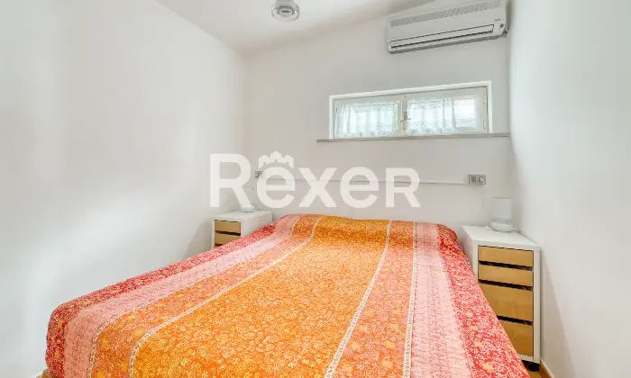 Rexer-Magione-Villa-indipendente-con-vista-lago-e-giardino-privato-Altro