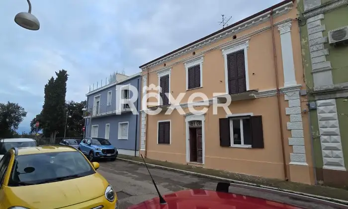Rexer-San-Vito-Chietino-Porzione-indipendente-su-tre-livelli-con-tetto-nuovo-San-Vito-Chietino-Altro