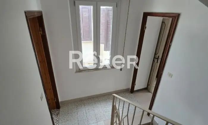 Rexer-San-Vito-Chietino-Porzione-indipendente-su-tre-livelli-con-tetto-nuovo-San-Vito-Chietino-Altro