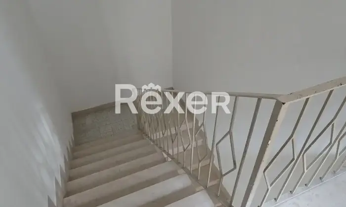 Rexer-San-Vito-Chietino-Porzione-indipendente-su-tre-livelli-con-tetto-nuovo-San-Vito-Chietino-Altro
