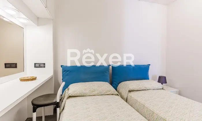 Rexer-Camogli-Appartamento-prima-fila-con-ingresso-indipendente-e-possibilit-acquisto-box-auto-Altro