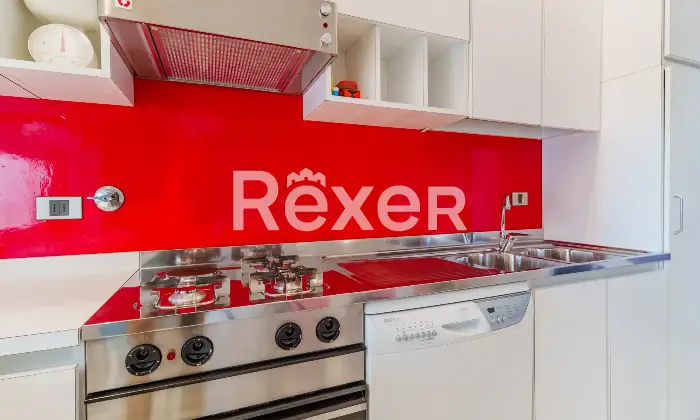 Rexer-Camogli-Appartamento-prima-fila-con-ingresso-indipendente-e-box-auto-Altro
