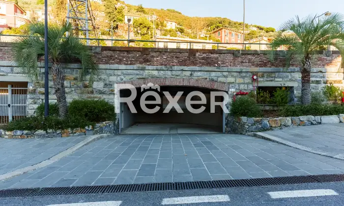 Rexer-Camogli-Appartamento-prima-fila-con-ingresso-indipendente-e-possibilit-acquisto-box-auto-Altro