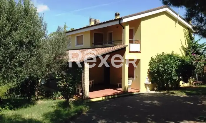 Rexer-Colonnella-Villa-in-vendita-in-via-Fratte-Grandi-a-Colonnella-Altro