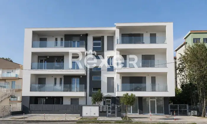 Rexer-Riccione-Trilocale-nuovo-in-classe-A-con-box-auto-Altro