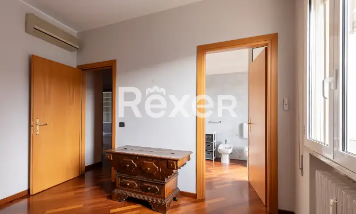 Rexer-Ferrara-Appartamento-in-centro-a-Ferrara-Altro