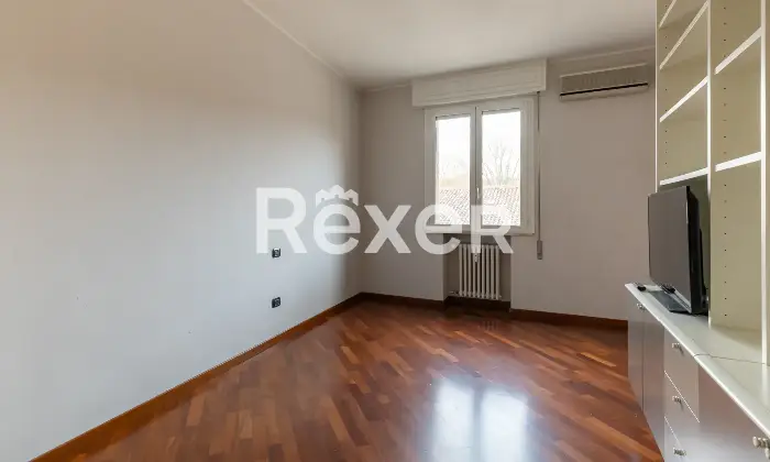 Rexer-Ferrara-Appartamento-in-centro-a-Ferrara-Altro